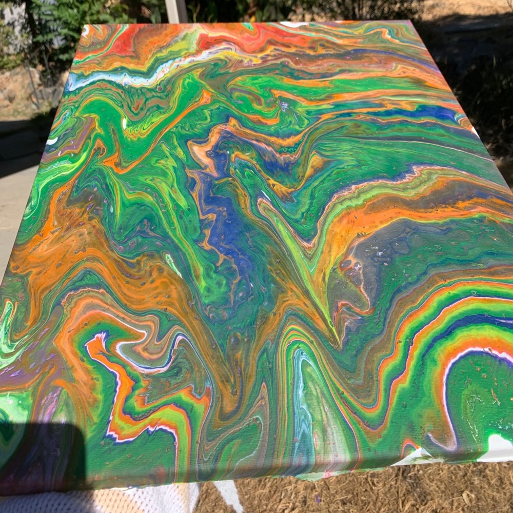 Canvas Pour Paint - image 1